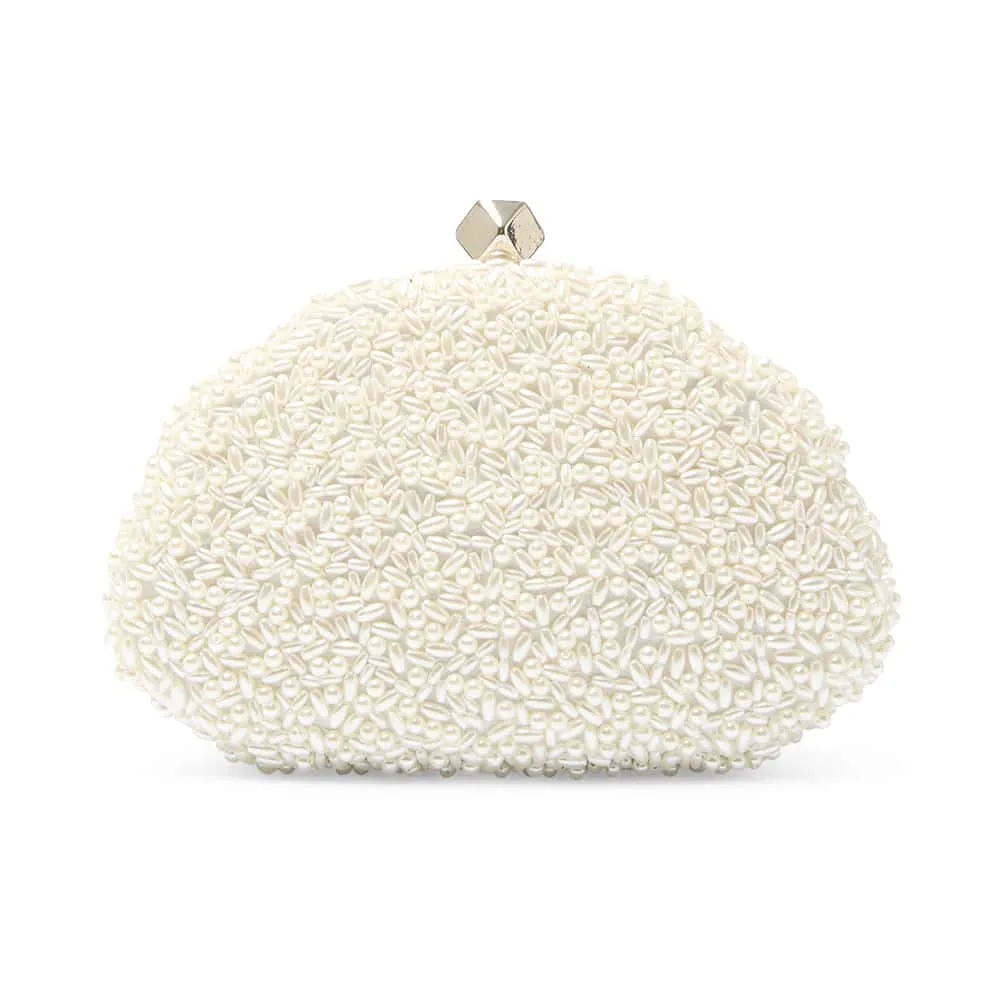 Hera Clutch in Ivory Beads