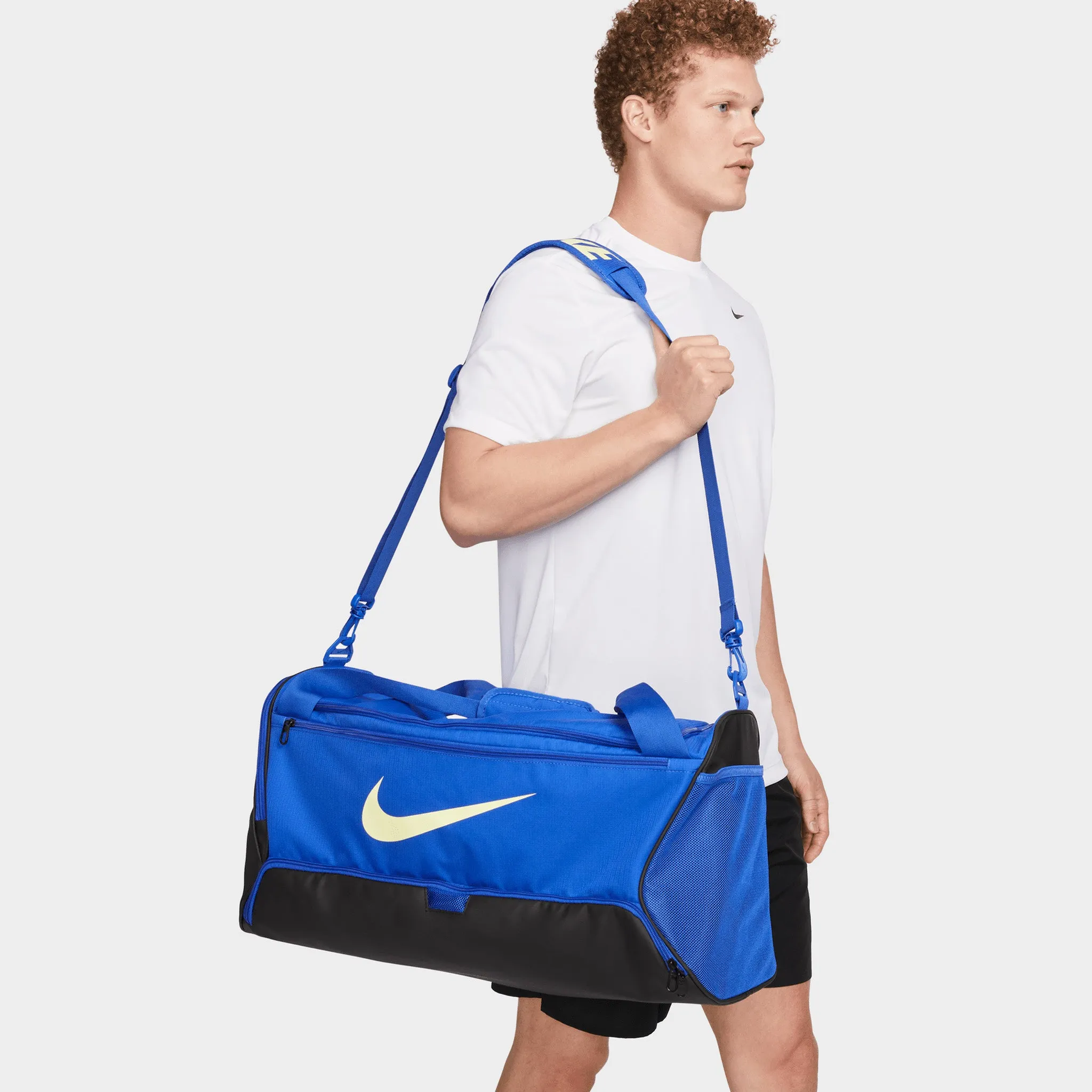 Nike Brasilia 9.5 Training Duffel Bag (Medium, 60L) Hyper Royal / Black - Citron Tint